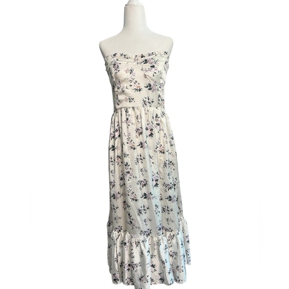 Altar'd State Dresses & Skirts - Altard State Strapless Dress